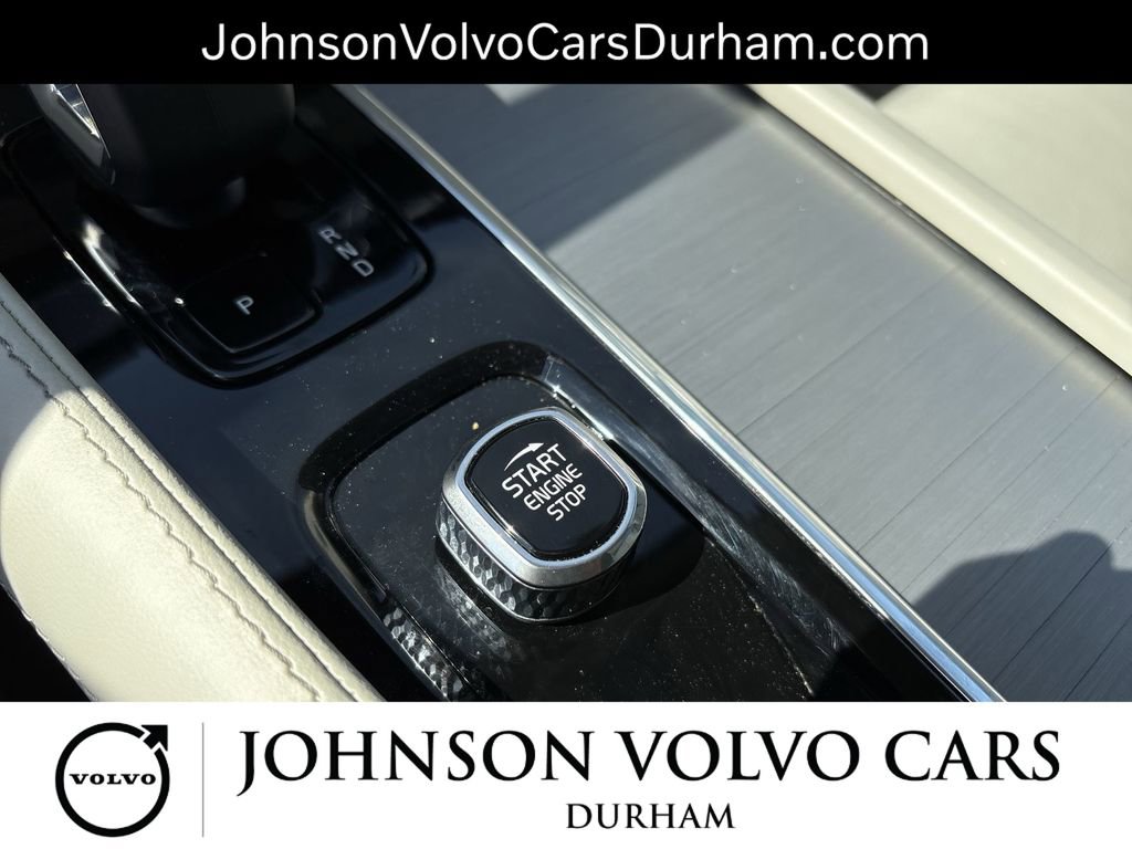 Used 2024 Volvo XC90 B5 Core w/ Protection Package Premier image 21