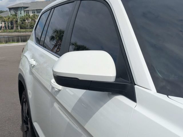 Used 2024 Volkswagen Atlas SE FWD image 10