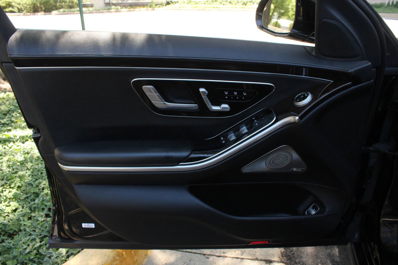 Used 2022 Mercedes-Benz S 500 4MATIC image 15