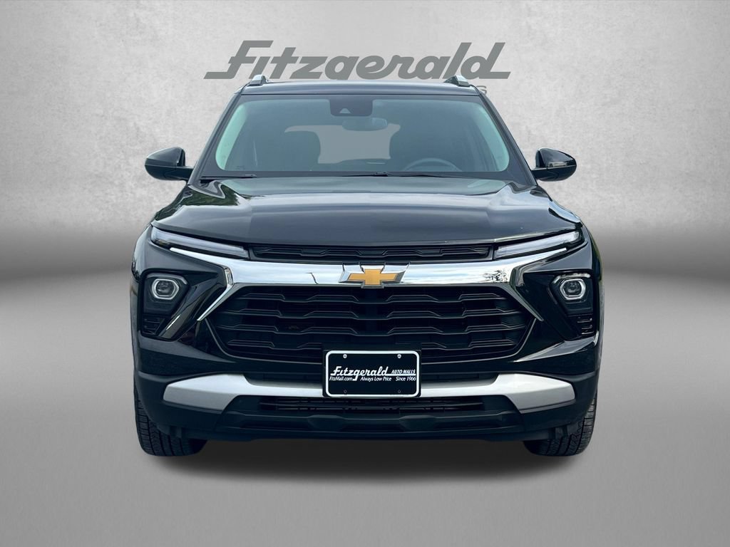 Used 2025 Chevrolet TrailBlazer LT AWD/4WD image 6