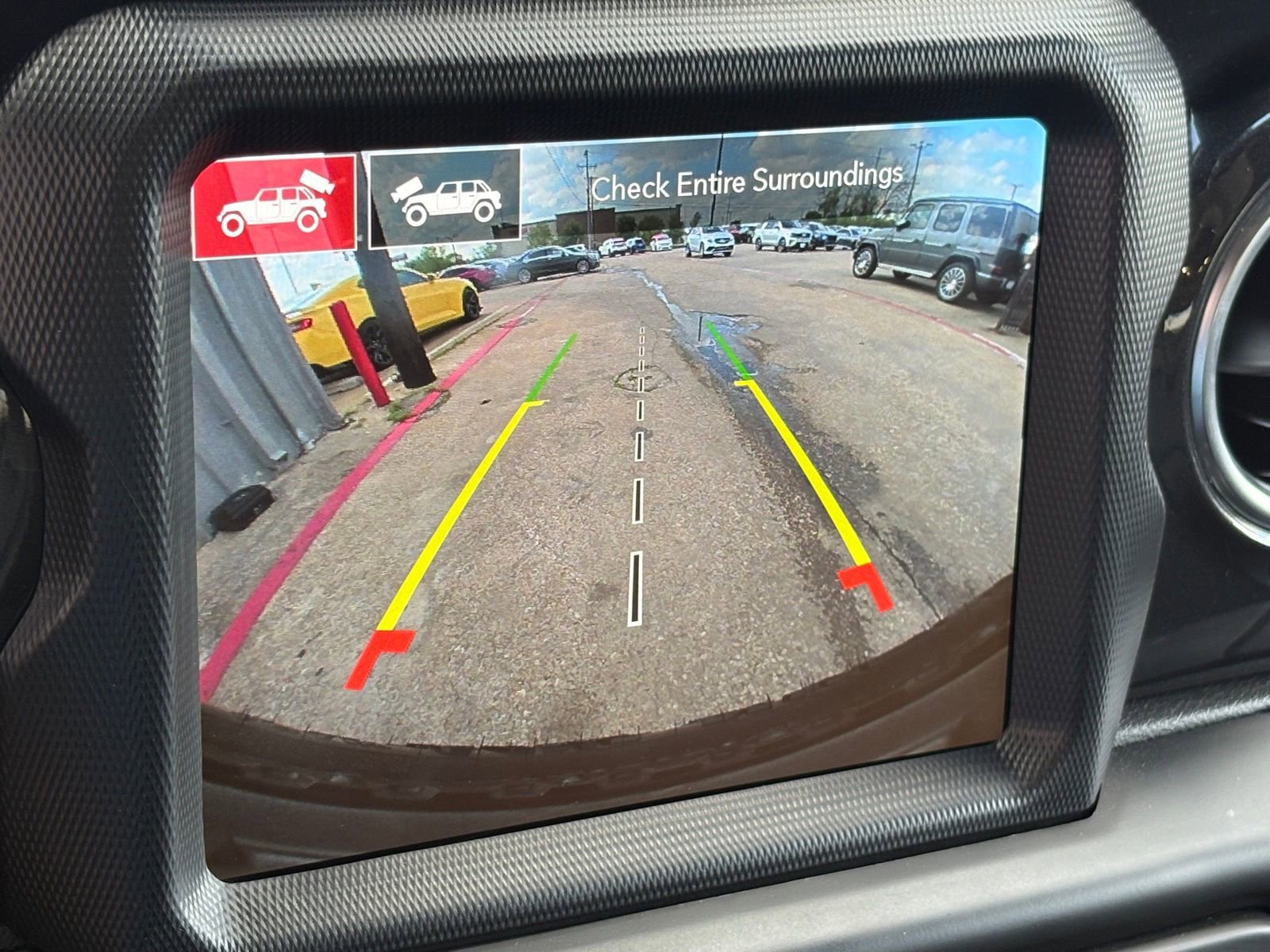 Used 2021 Jeep Wrangler Unlimited Rubicon w/ Dual Top Group image 31