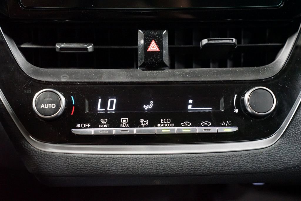 Certified 2025 Toyota Corolla LE image 20