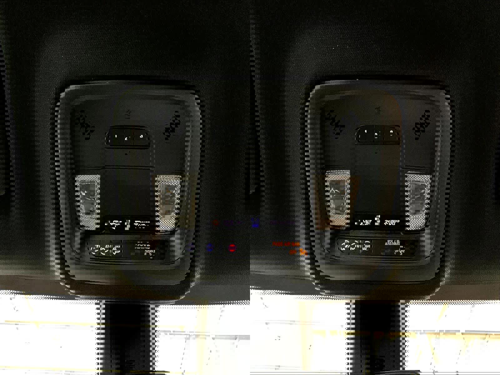 Used 2022 Chevrolet Traverse LT AWD/4WD image 23