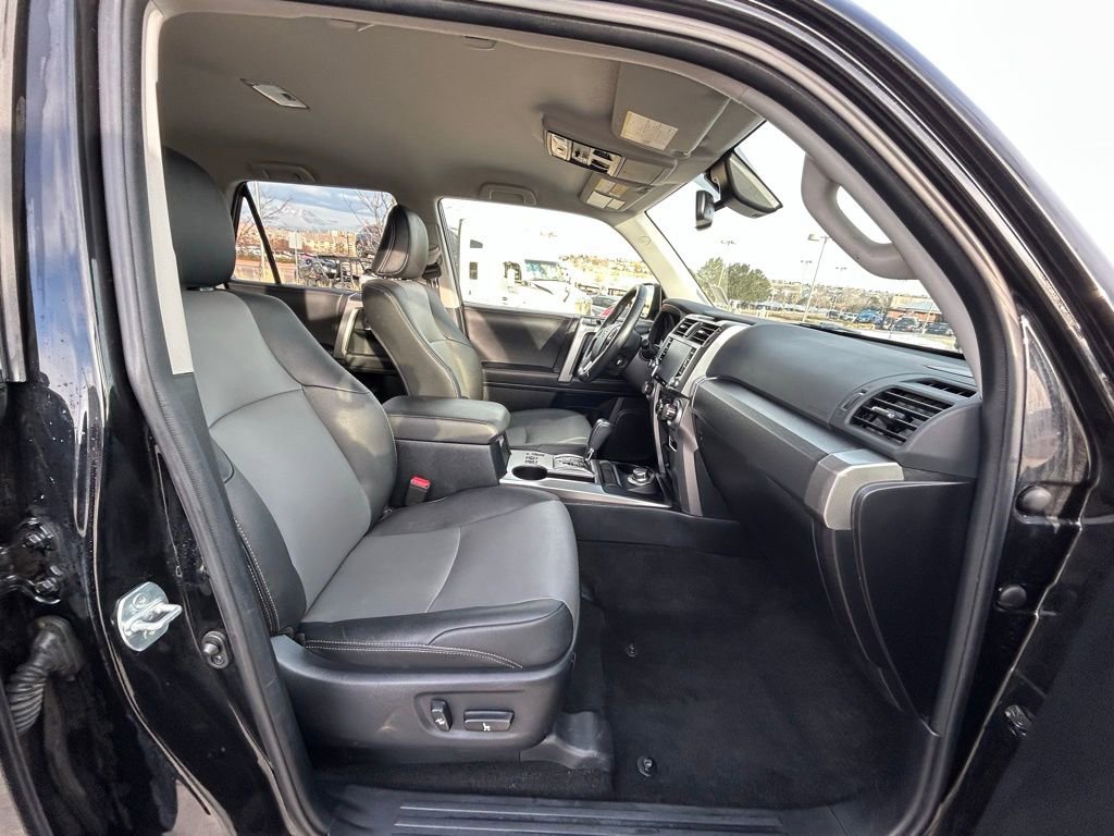 Used 2024 Toyota 4Runner SR5 Premium image 32