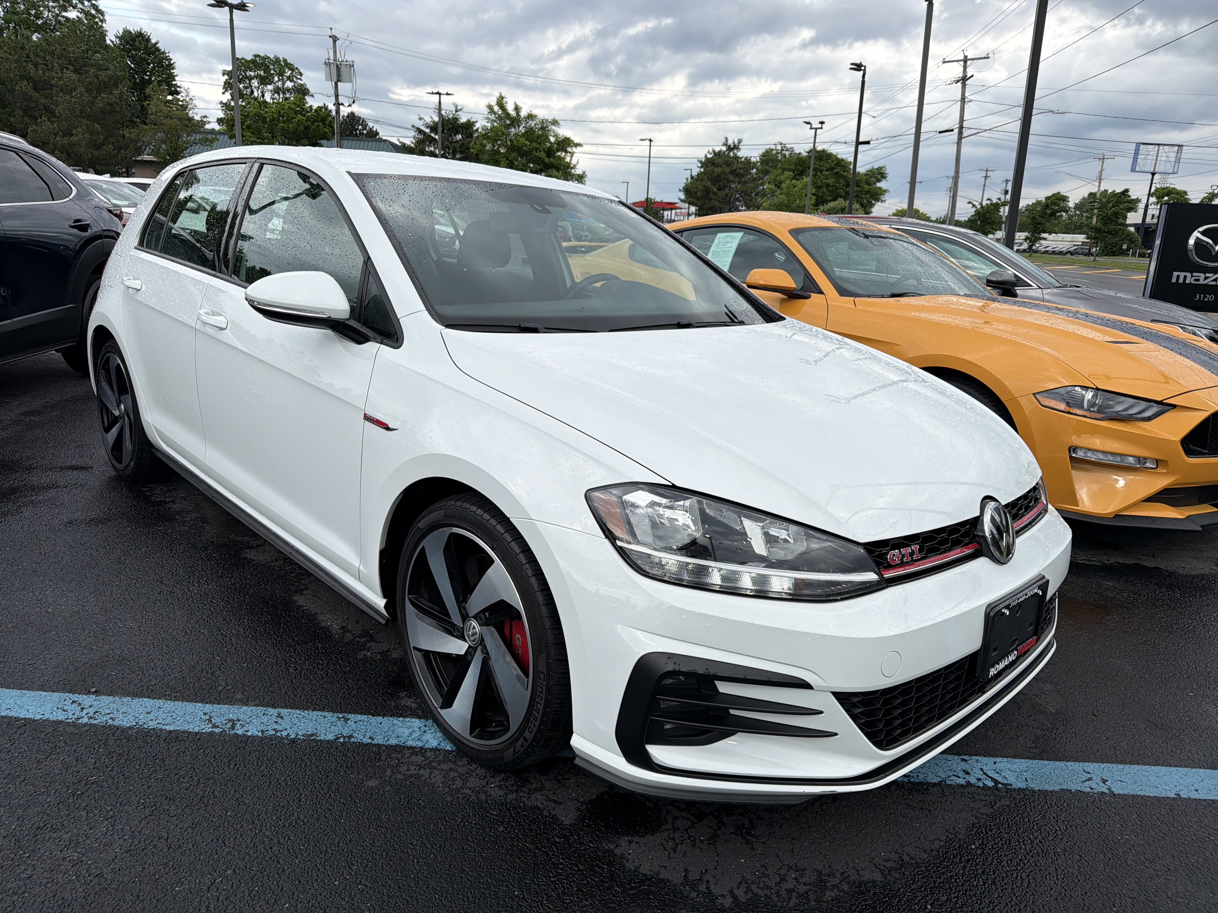 Used 2020 Volkswagen GTI S FWD image 2