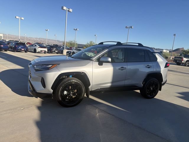 Certified 2025 Toyota RAV4 SE AWD/4WD image 8