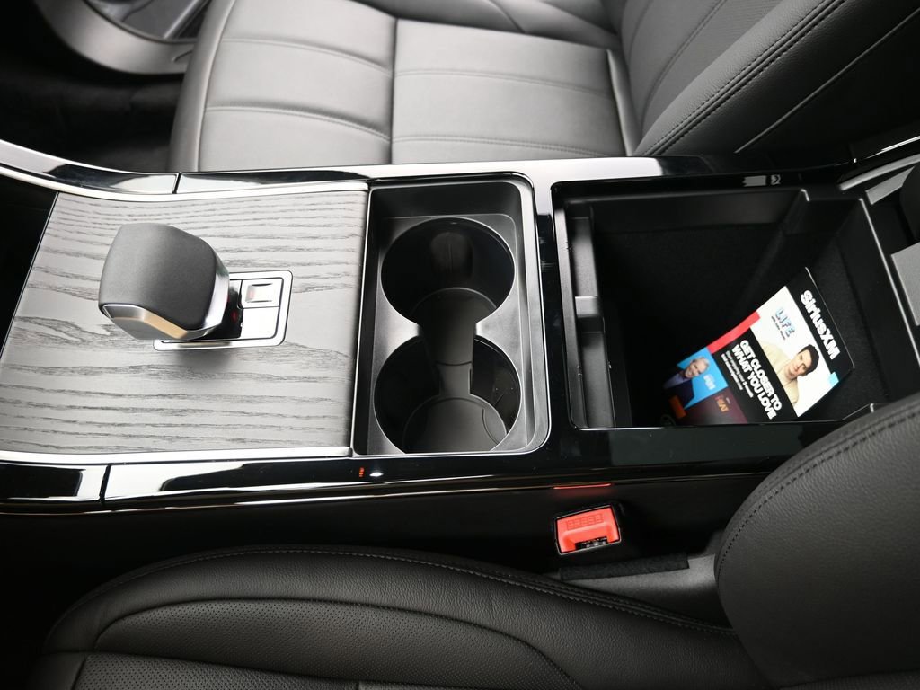 New 2026 Land Rover Range Rover Evoque S image 25