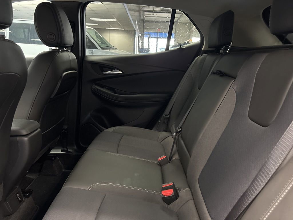 Used 2023 Buick Encore GX Select w/ Sport Touring Package image 19