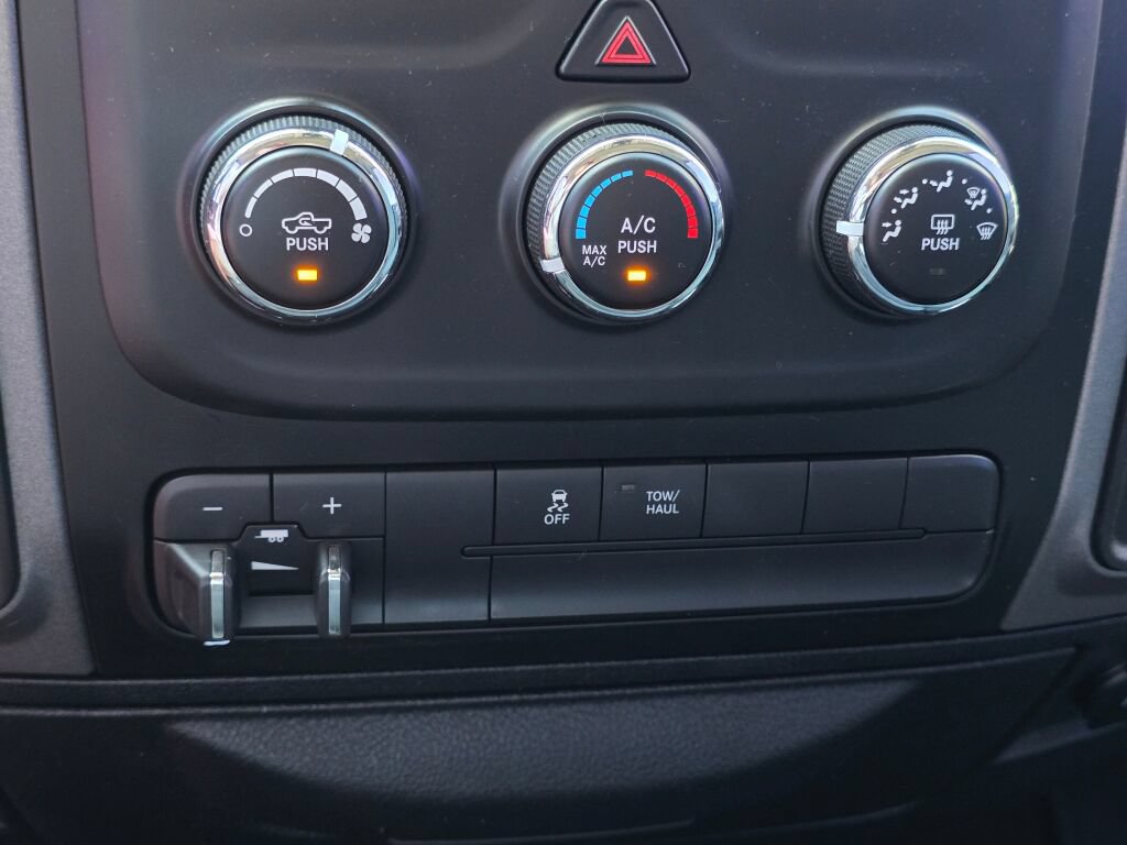 Used 2015 RAM 1500 Tradesman w/ Power & Remote Entry Group AWD/4WD image 32