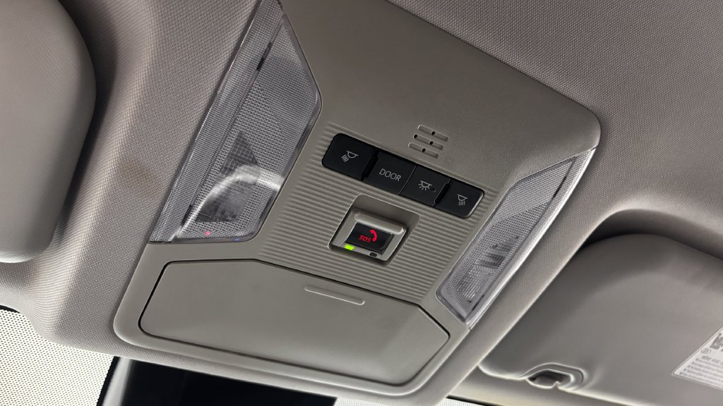 Certified 2025 Toyota RAV4 LE FWD image 25