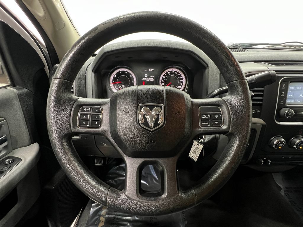 Used 2014 RAM 1500 Express AWD/4WD image 20