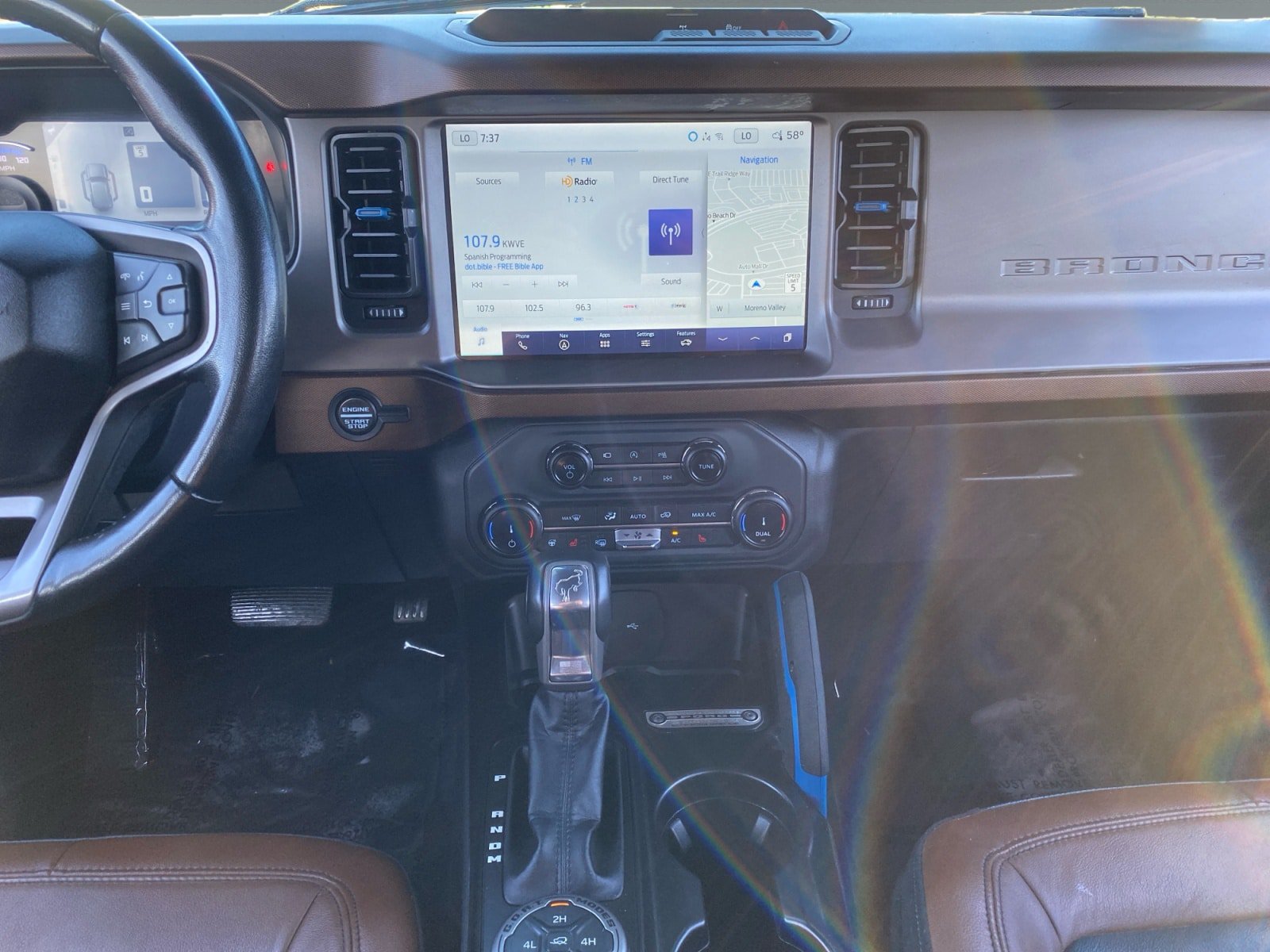 Used 2022 Ford Bronco Outer Banks AWD/4WD image 11