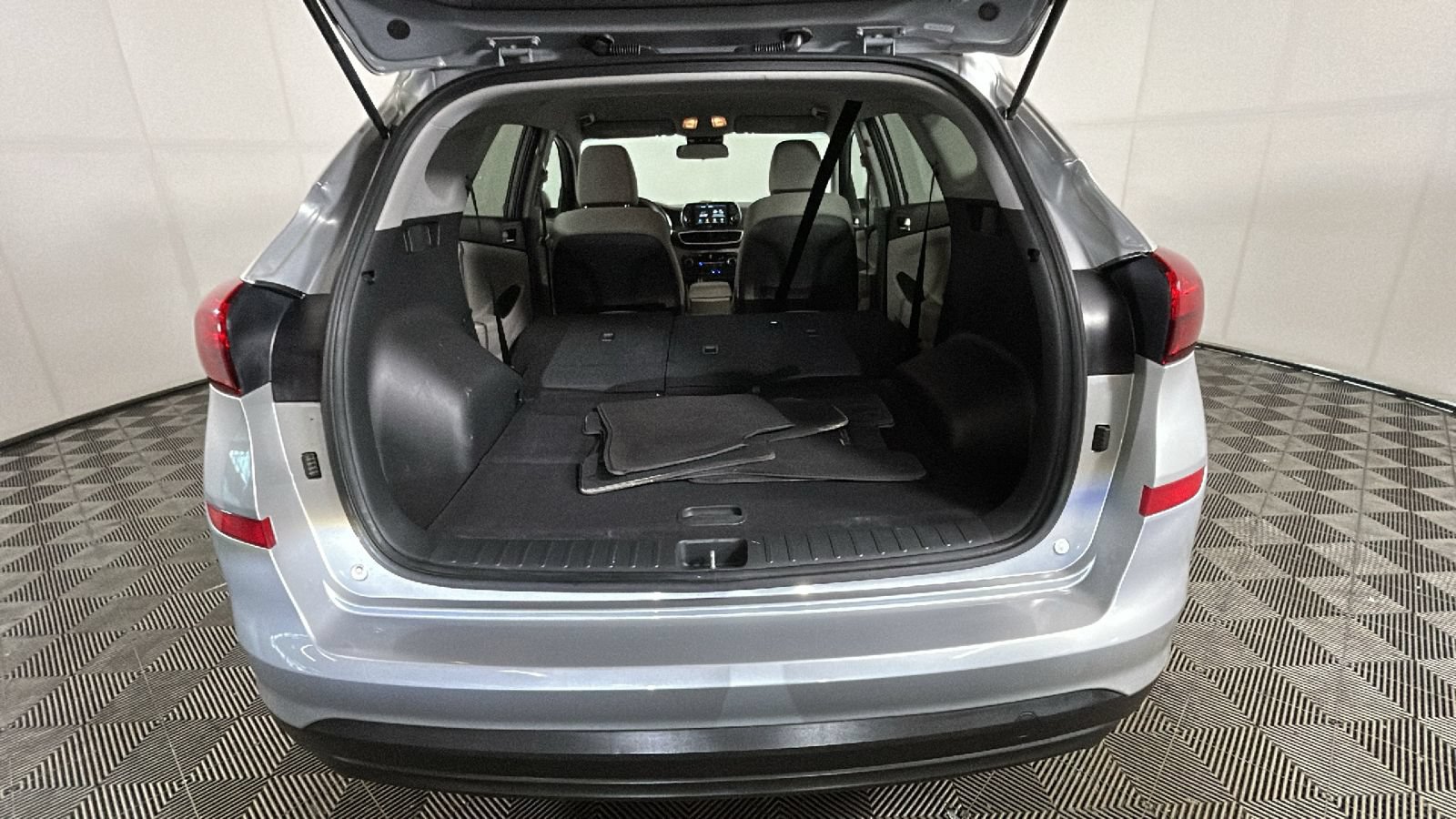Used 2021 Hyundai Tucson SE FWD image 32