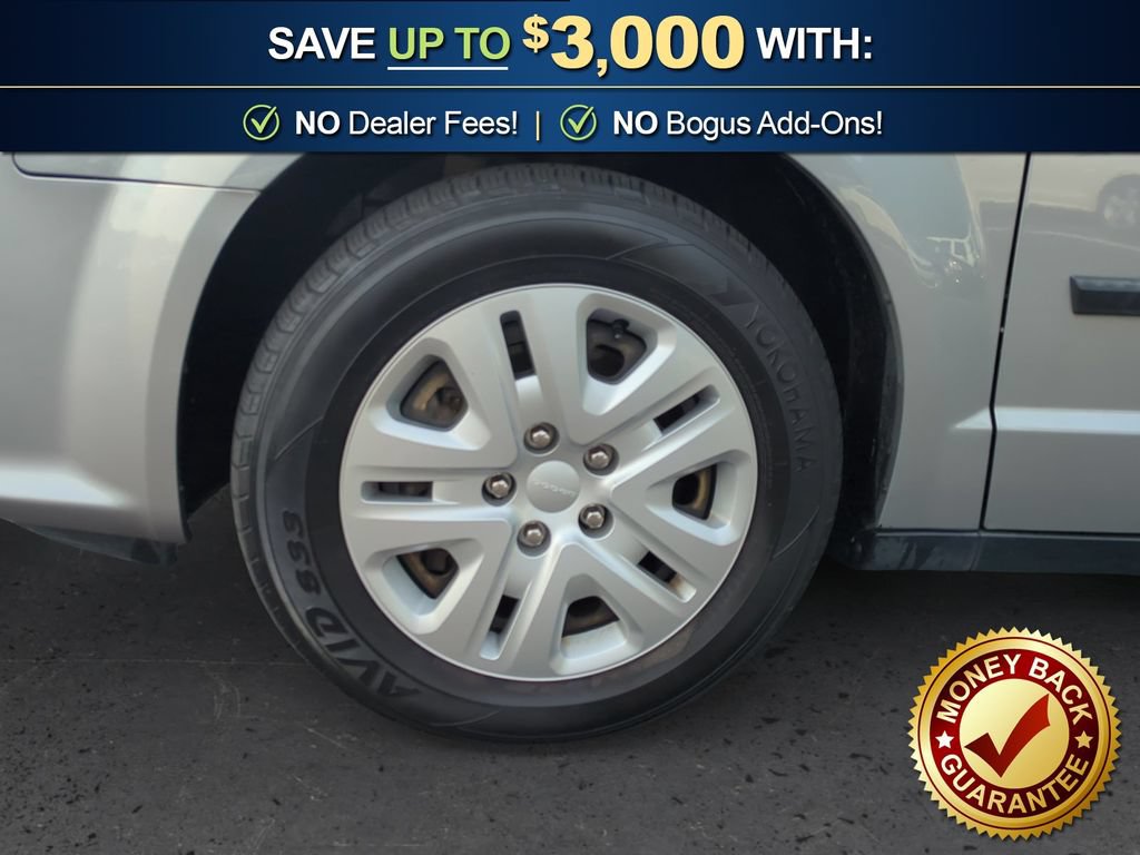 Used 2014 Dodge Grand Caravan American Value Package FWD image 13