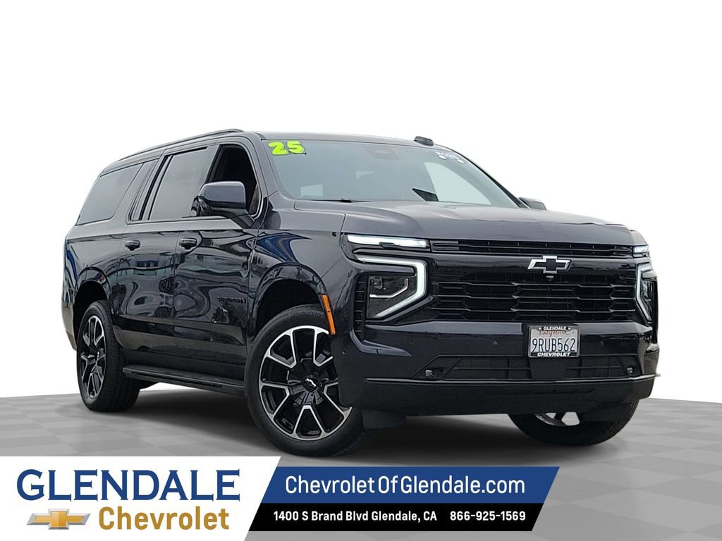 Certified 2025 Chevrolet Suburban RST image 1