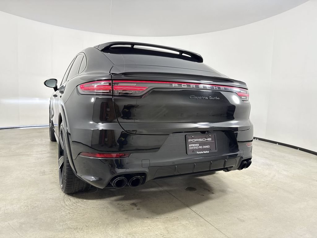 Certified 2023 Porsche Cayenne Turbo AWD/4WD image 19