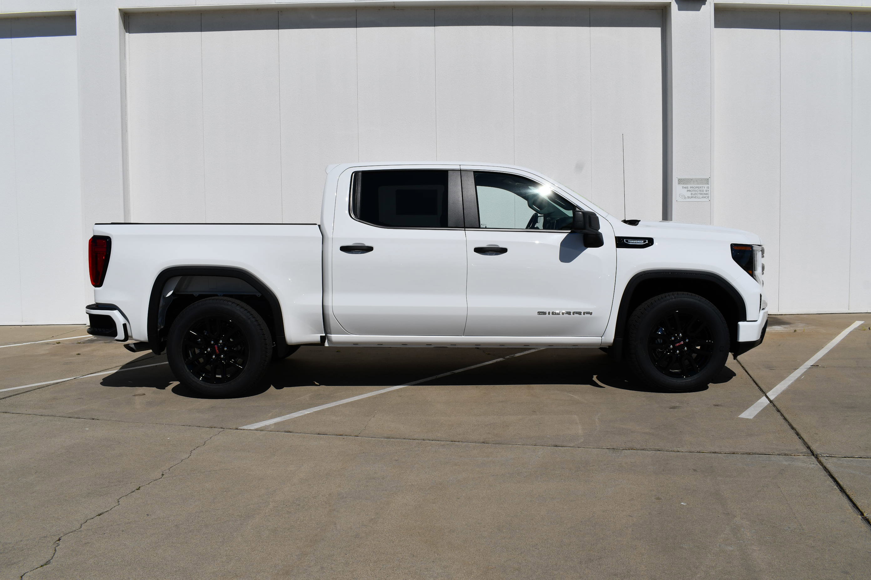 New 2026 GMC Sierra 1500 Pro w/ Graphite Edition image 4