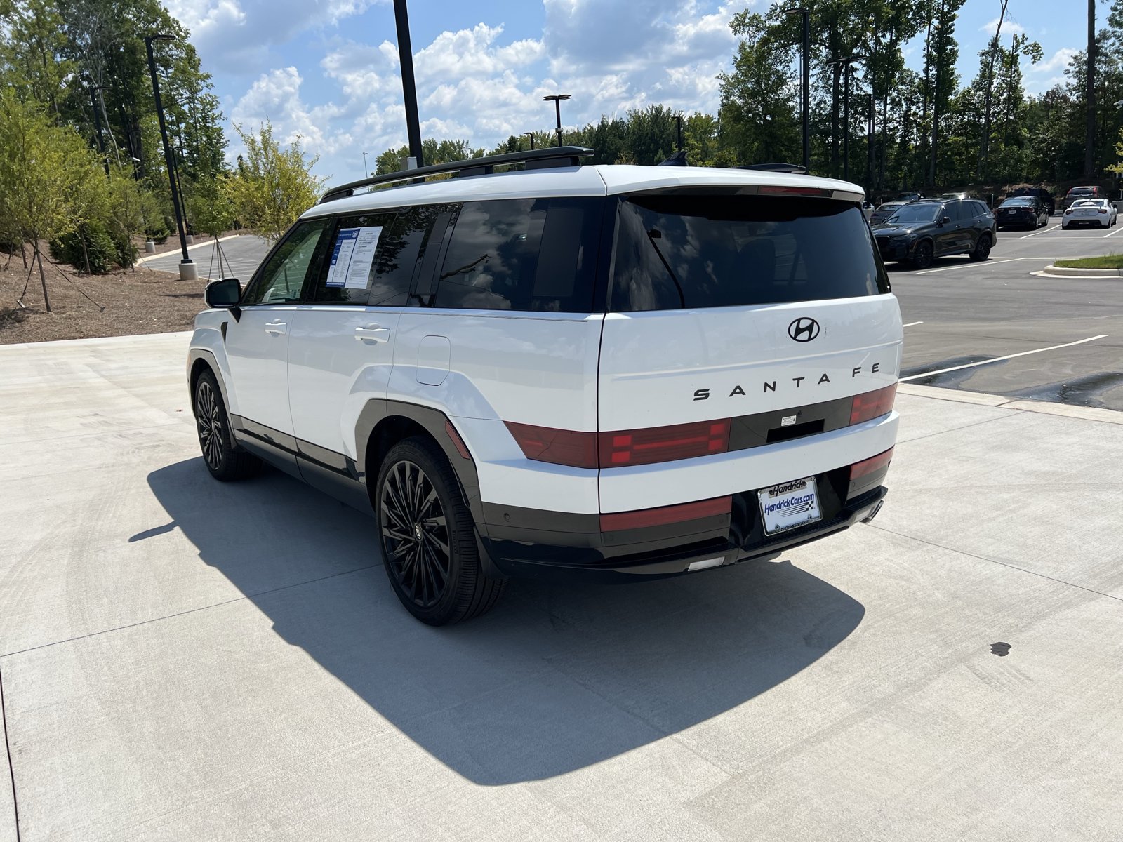 Used 2025 Hyundai Santa Fe Calligraphy FWD image 6