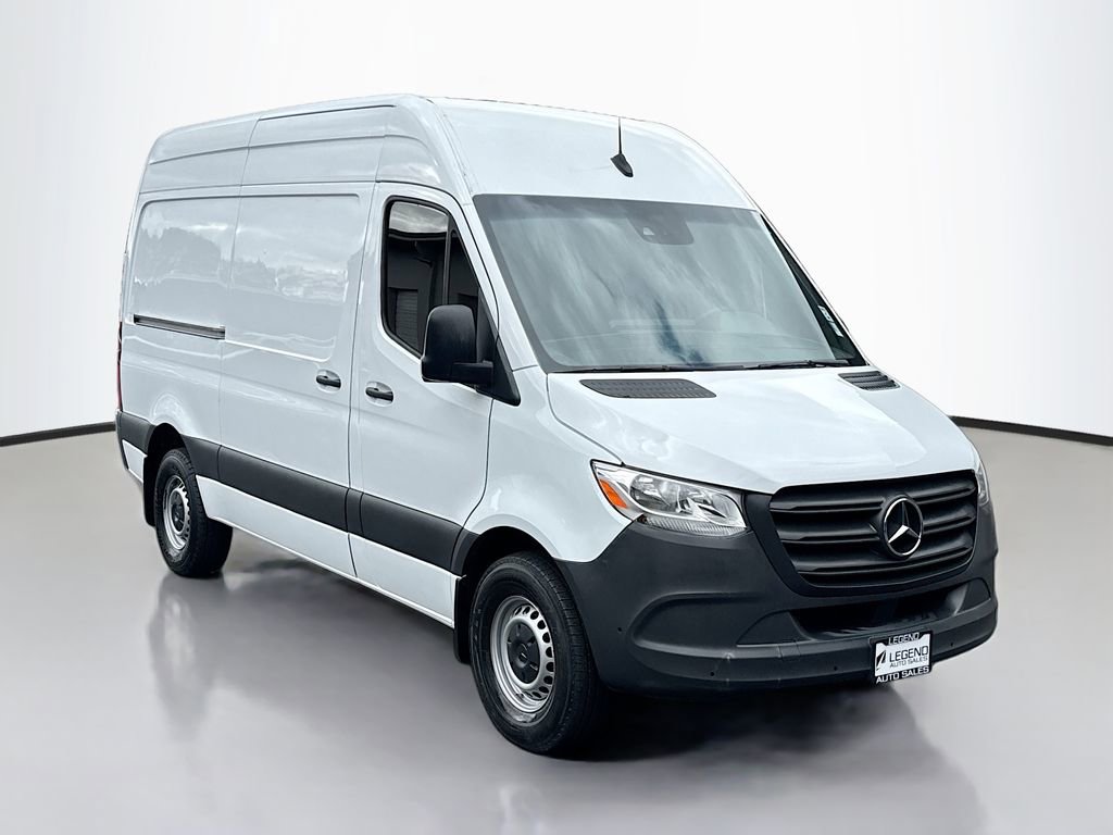 Used 2023 Mercedes-Benz Sprinter 2500 image 3