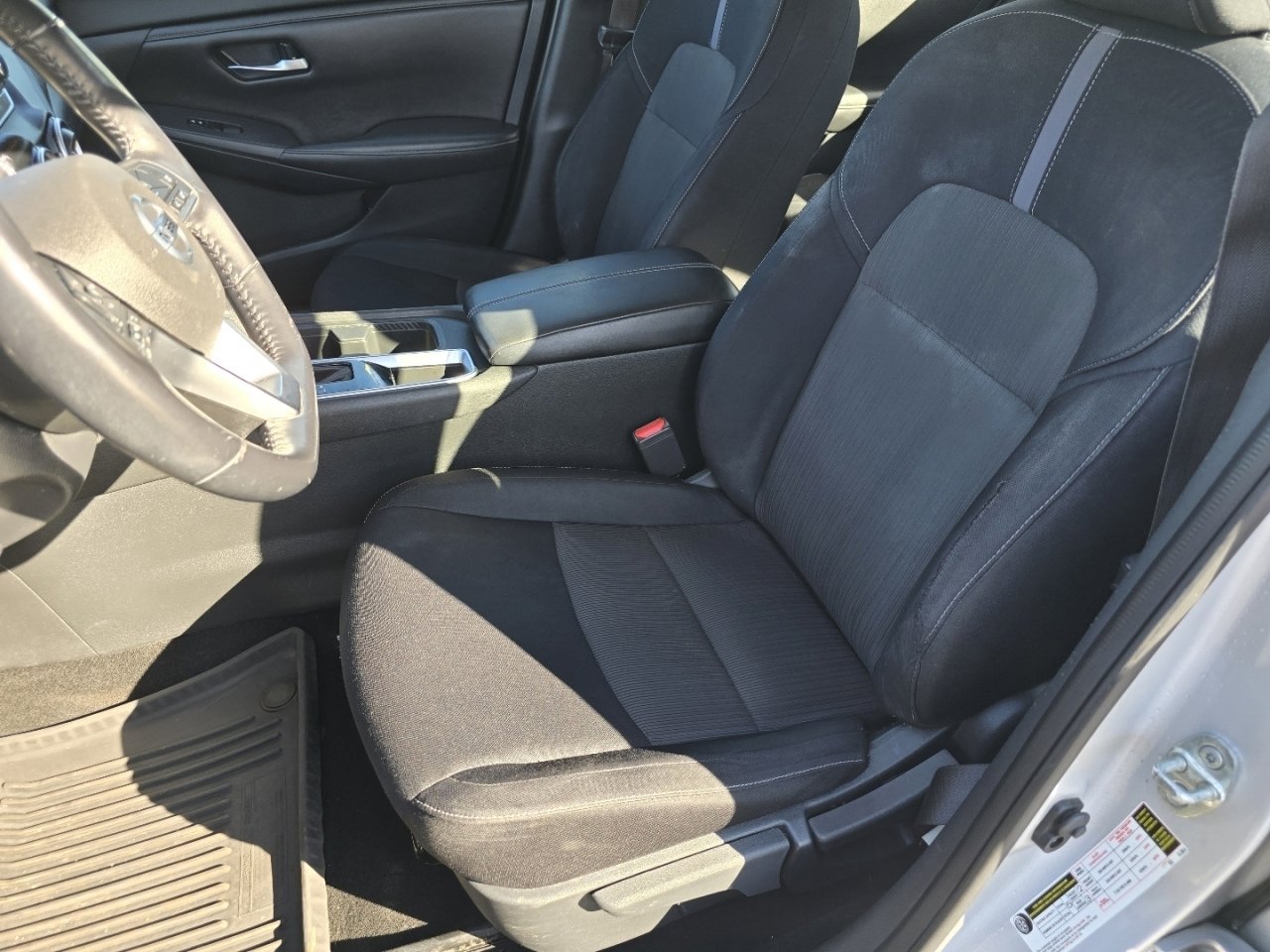 Used 2020 Nissan Sentra SV image 14