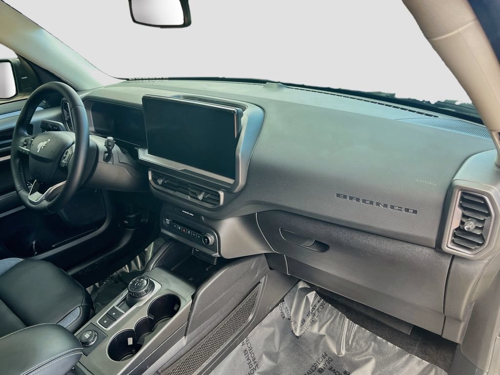 Used 2025 Ford Bronco Sport Outer Banks AWD/4WD image 29