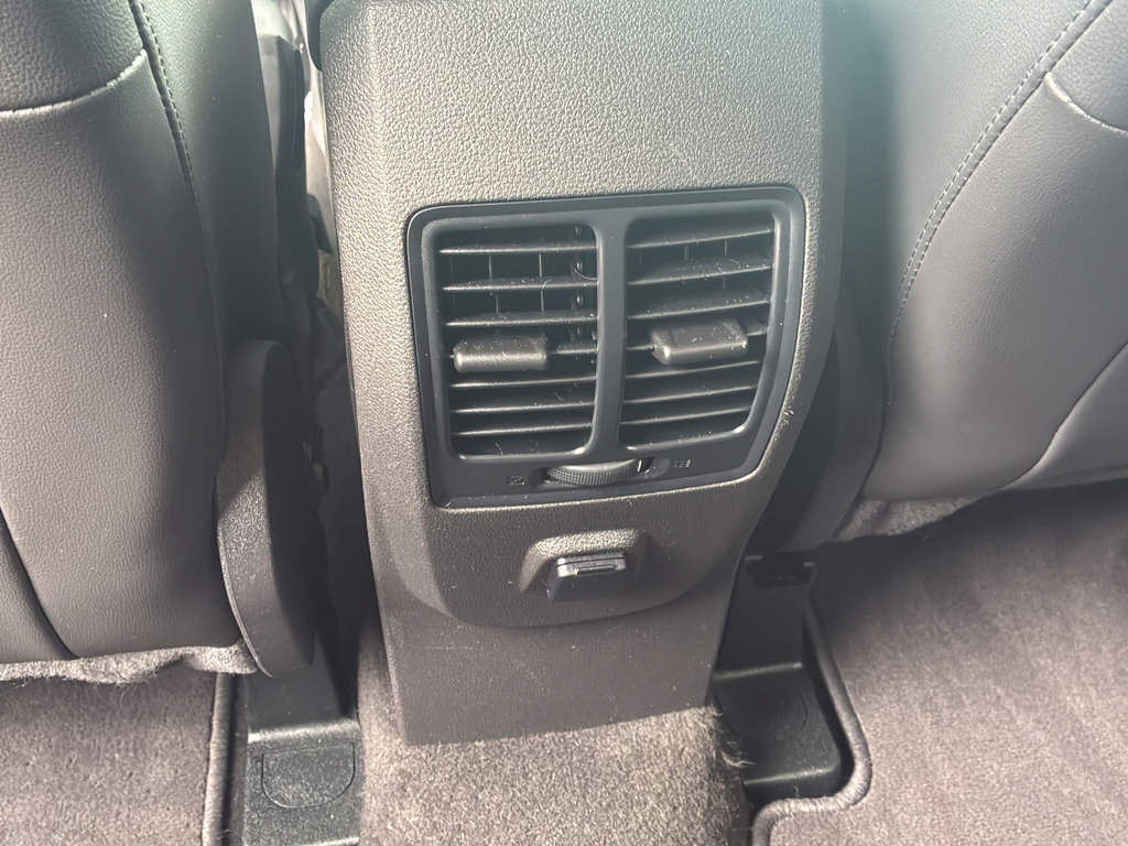 Used 2019 Ford Escape SEL FWD image 24