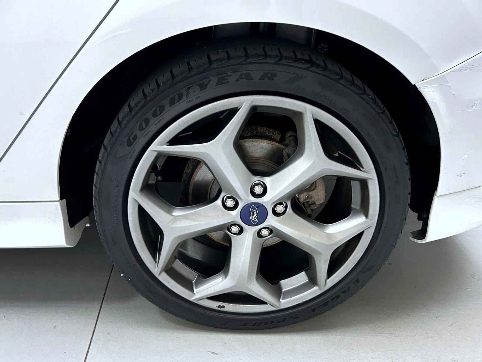 Used 2017 Ford Focus ST image 22