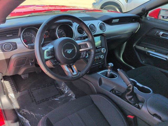 Used 2022 Ford Mustang GT RWD image 15