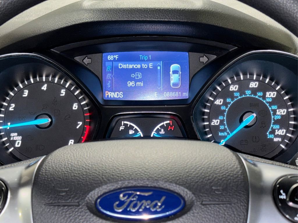 Used 2015 Ford Escape SE image 26