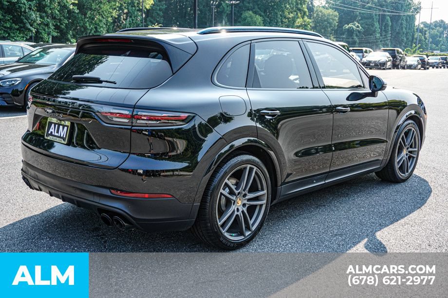 Used 2023 Porsche Cayenne S Platinum w/ Premium Package Plus AWD/4WD image 5