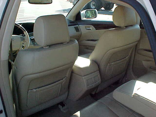 Used 2008 Toyota Avalon Limited FWD image 18