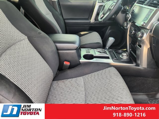 Used 2023 Toyota 4Runner SR5 AWD/4WD image 14