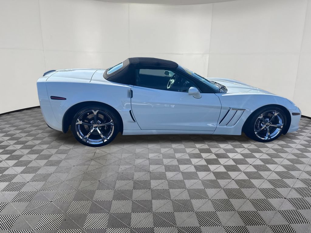 Used 2013 Chevrolet Corvette Grand Sport w/ 3LT Preferred Equipment Group RWD image 6