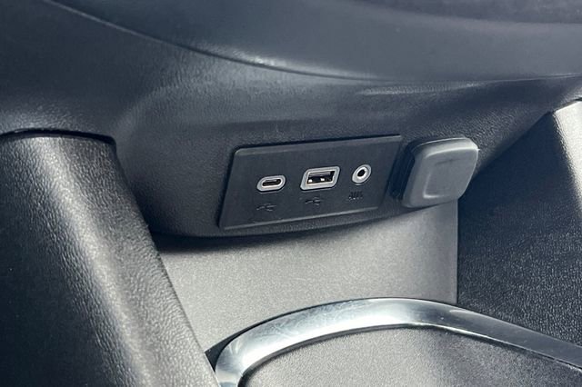Used 2023 Chevrolet Malibu LT FWD image 37