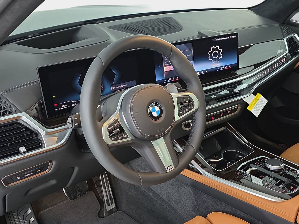 New 2026 BMW X7 xDrive40i w/ M Sport Package image 17