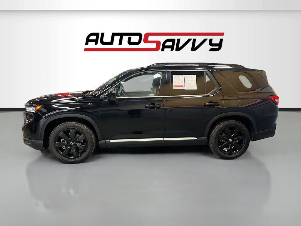 Used 2024 Honda Pilot Touring image 4
