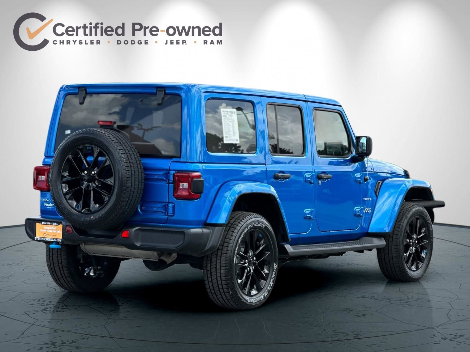 Certified 2023 Jeep Wrangler Unlimited Sahara w/ Cold Weather Group AWD/4WD image 4
