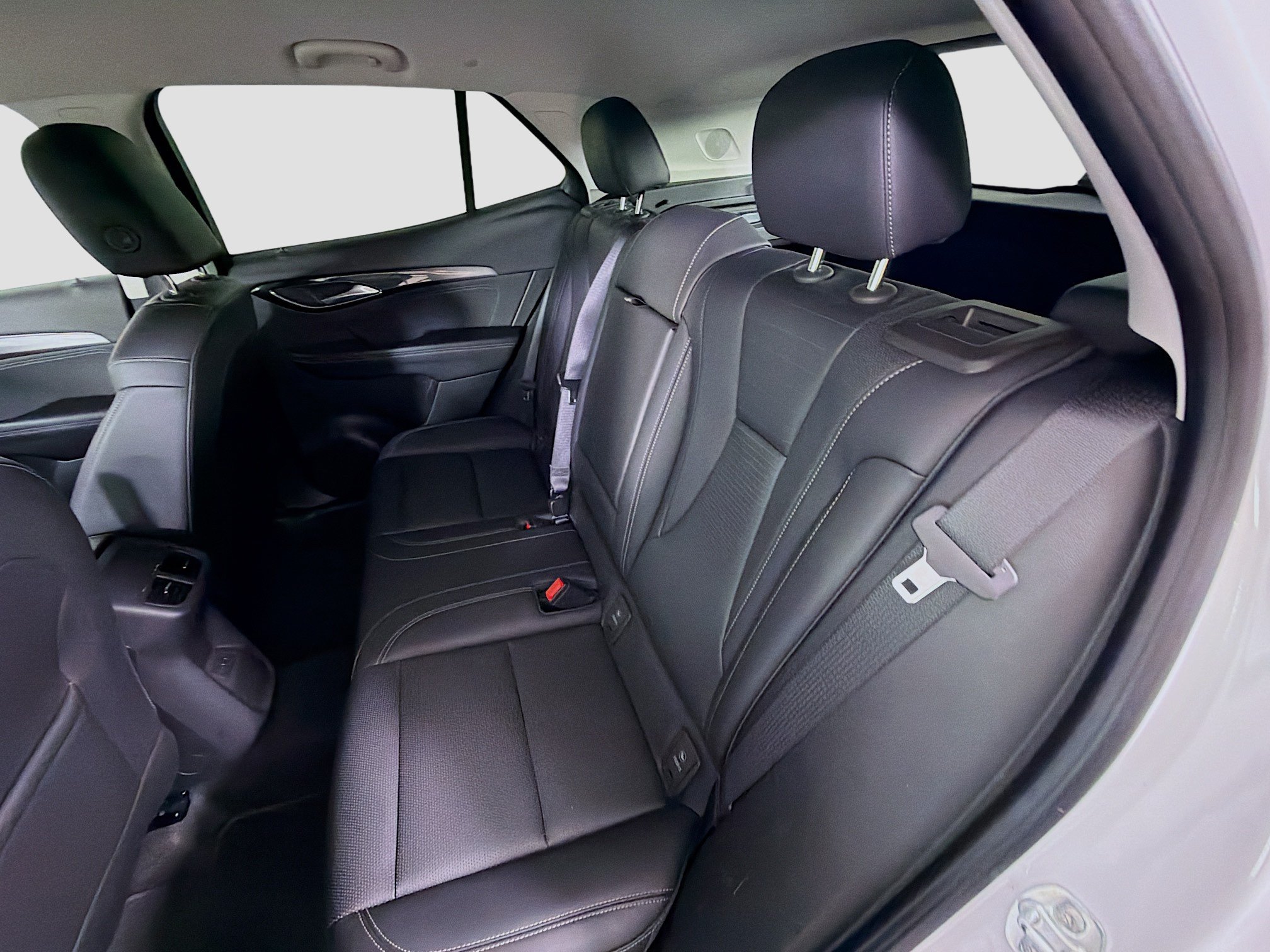 Used 2024 Buick Envision Preferred AWD/4WD image 27