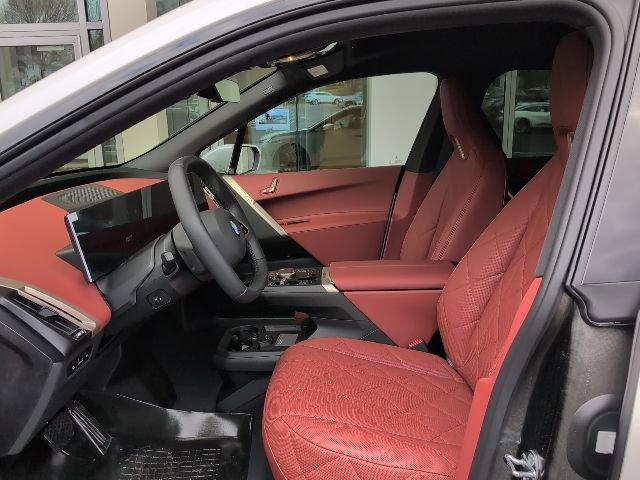 New 2026 BMW iX xDrive45 image 12