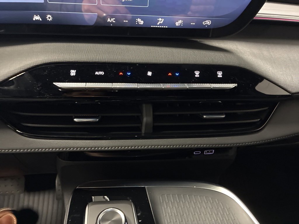 New 2026 Buick Enclave Preferred w/ Power Package image 26