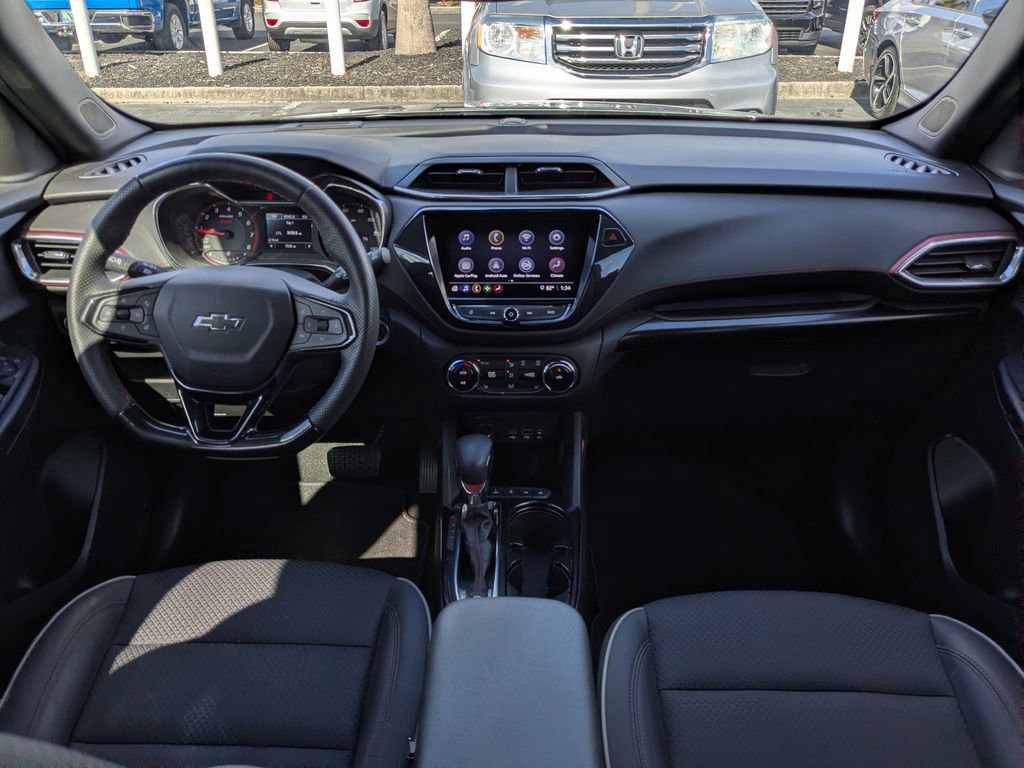 Certified 2023 Chevrolet TrailBlazer RS w/ Convenience Package image 17