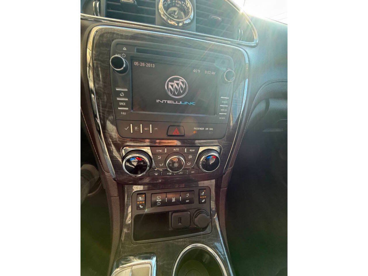 Used 2015 Buick Enclave Leather FWD image 19