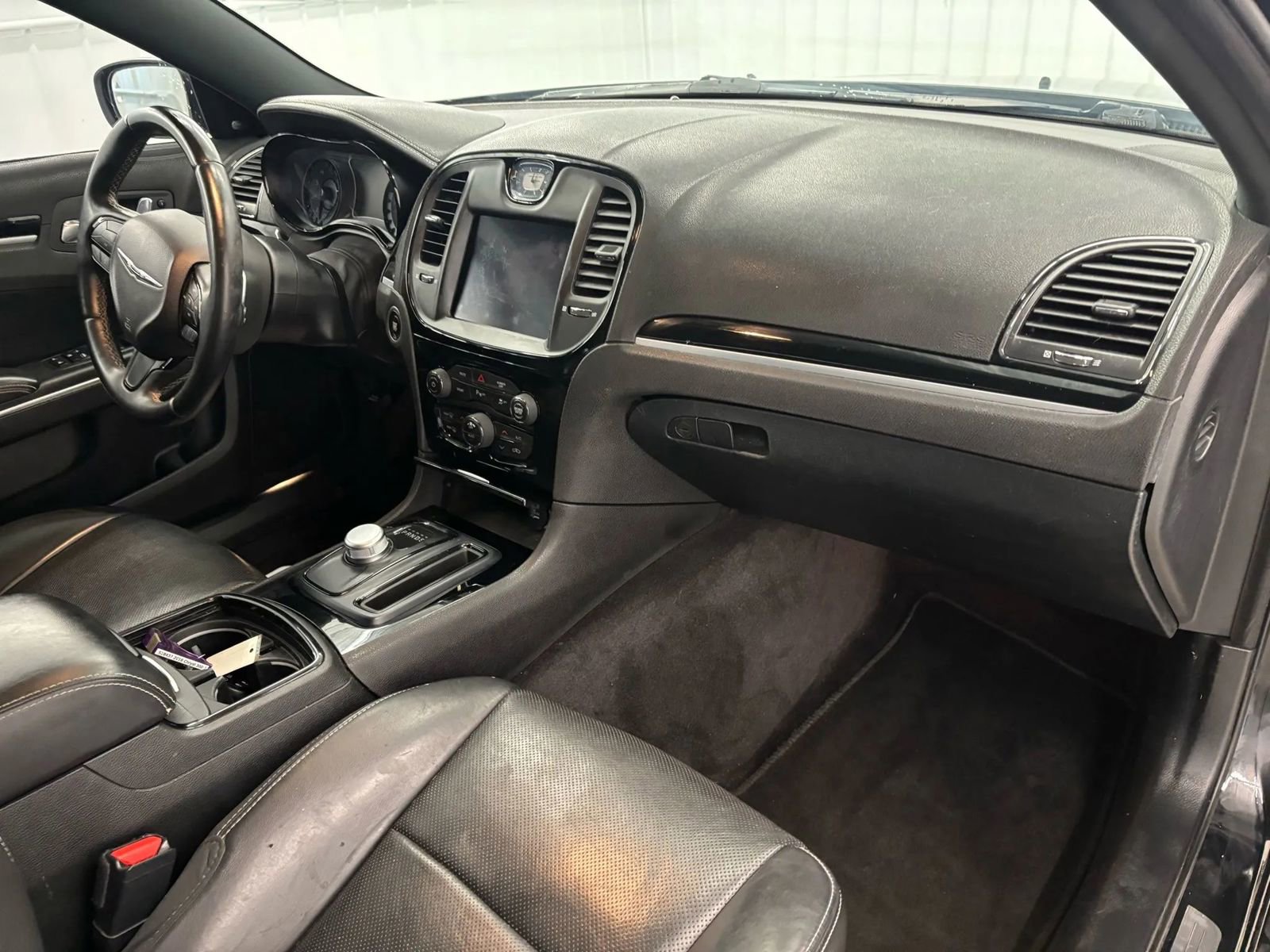 Used 2018 Chrysler 300 S w/ 300S Premium Group 2 image 35