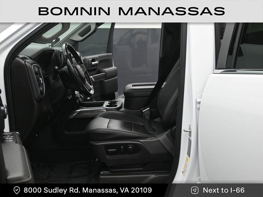 Used 2022 Chevrolet Silverado 2500 LTZ w/ LTZ Premium Package image 12