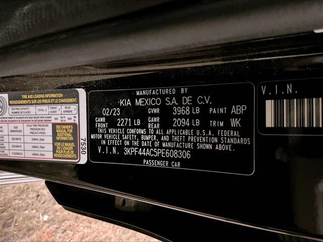 Used 2023 Kia Forte GT FWD image 31