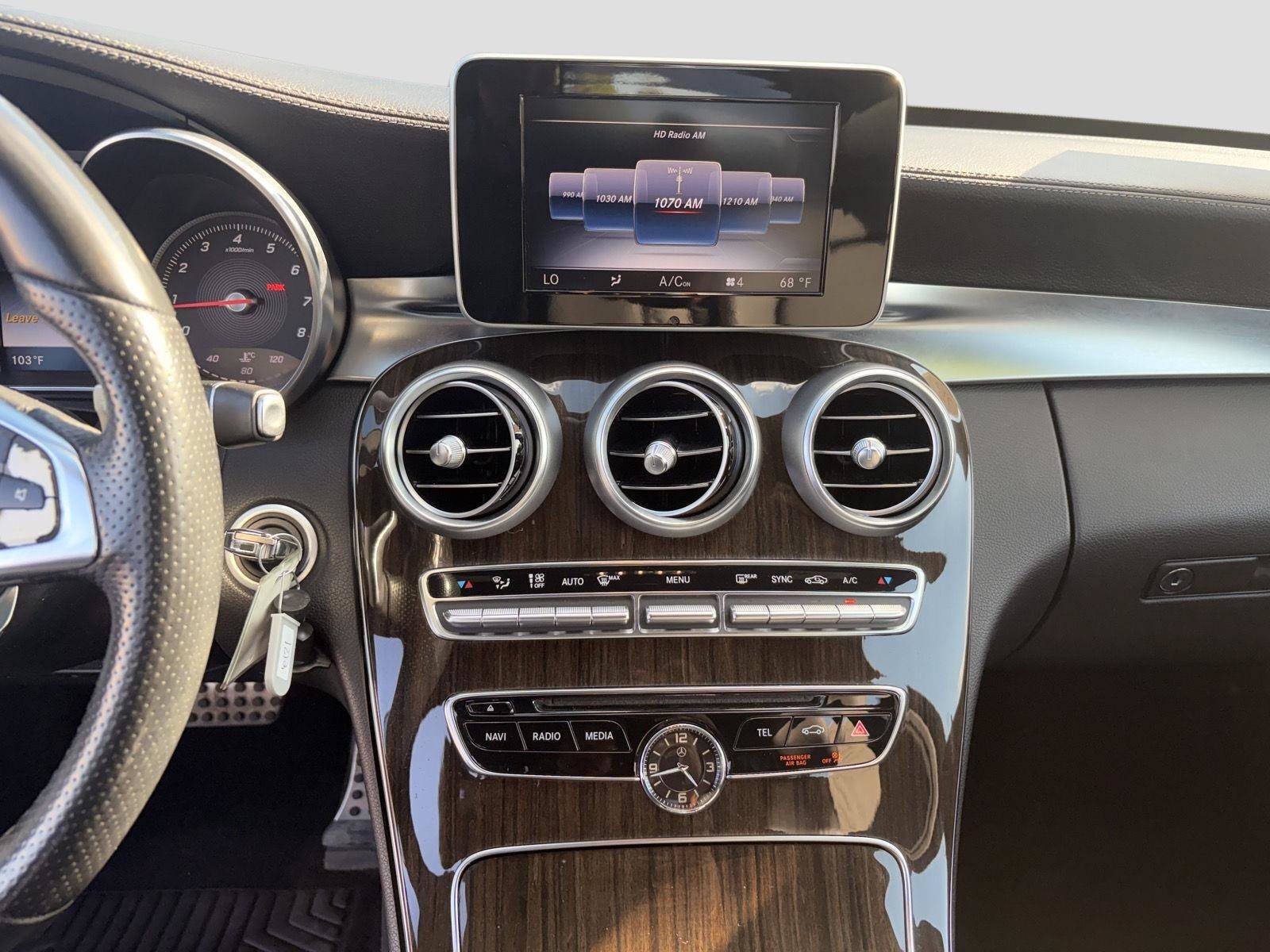 Used 2015 Mercedes-Benz C 300 Sedan image 16