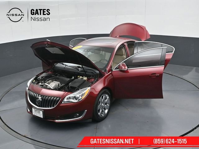 Used 2017 Buick Regal Premium w/ Driver Confidence Package #2 FWD image 50