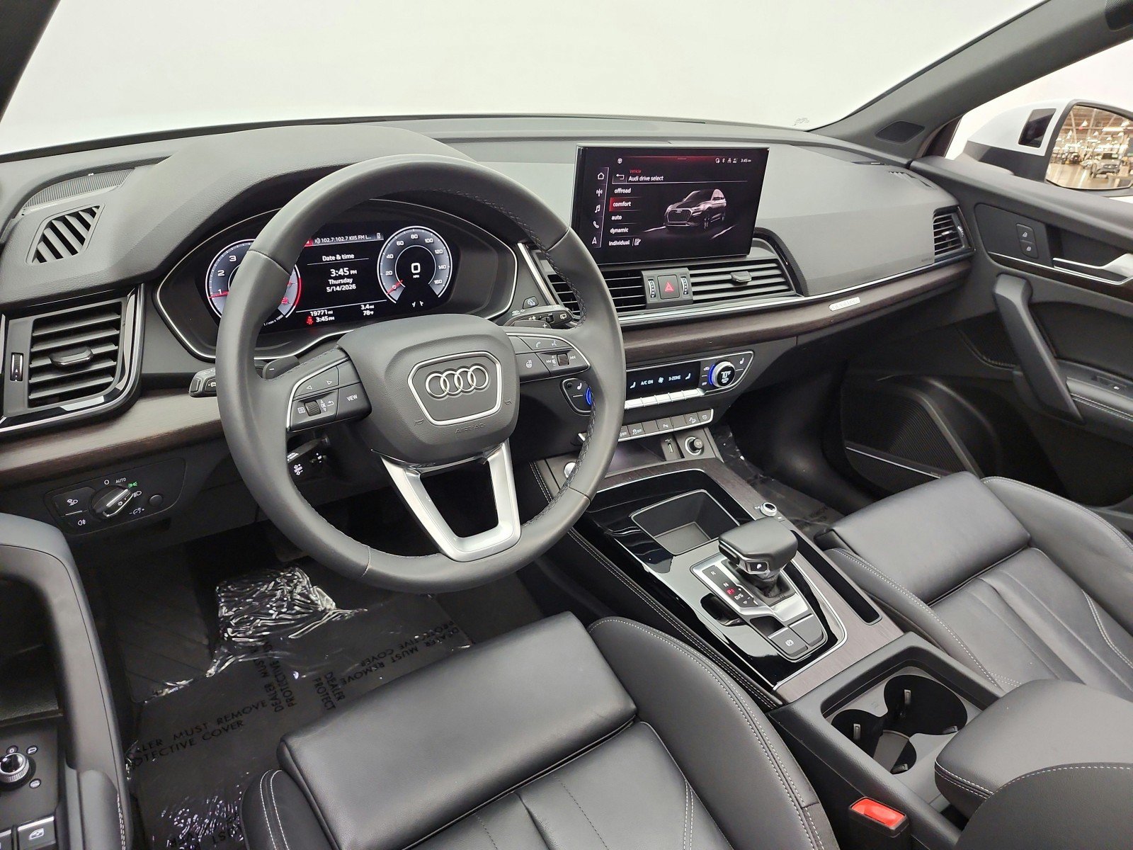 Used 2023 Audi Q5 2.0T Premium Plus w/ Premium Plus Package AWD/4WD image 14