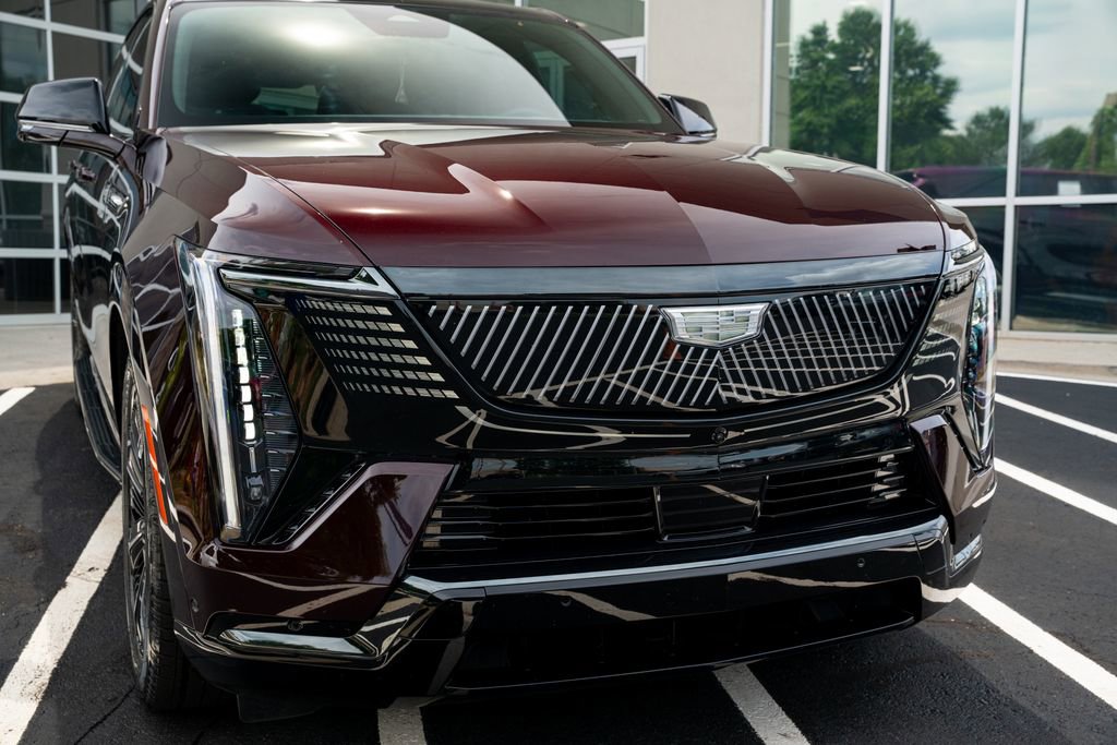 Used 2025 Cadillac Escalade IQ Sport 1 AWD/4WD image 5
