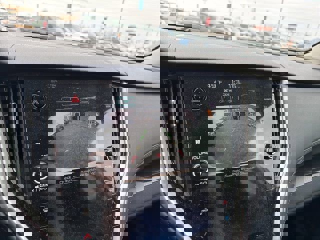 Used 2021 Subaru Outback Premium image 23